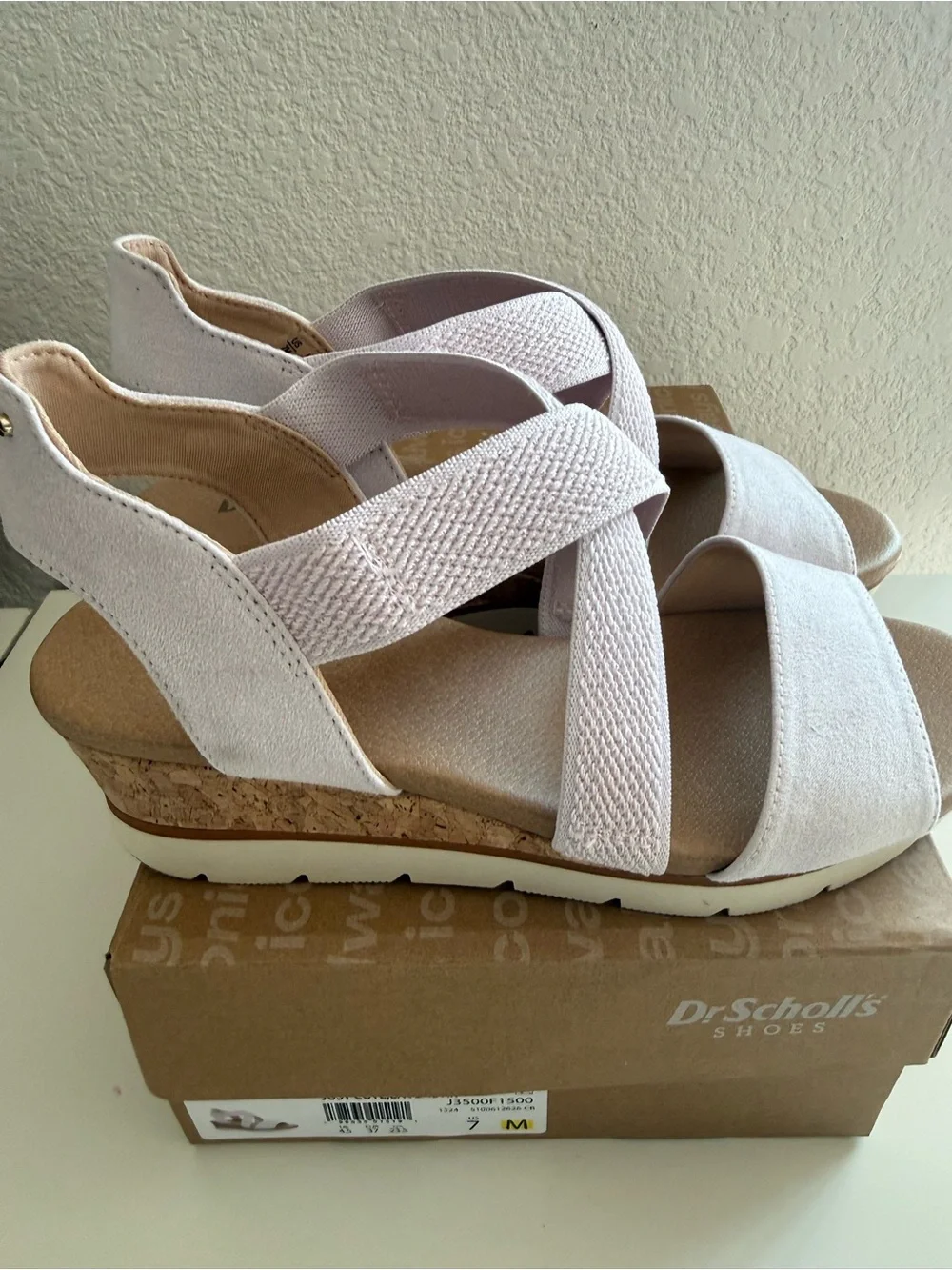 Dr. Scholl's Women's Pale Purple Elastic Crisscross Sandals